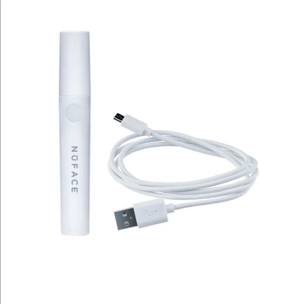 NuFACE Fix Line Smoothing Device